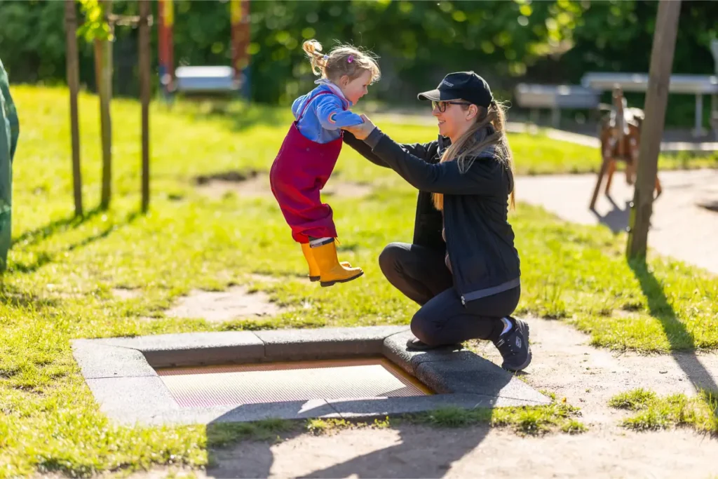 AWO Goldenes Schlüsselchen (10)