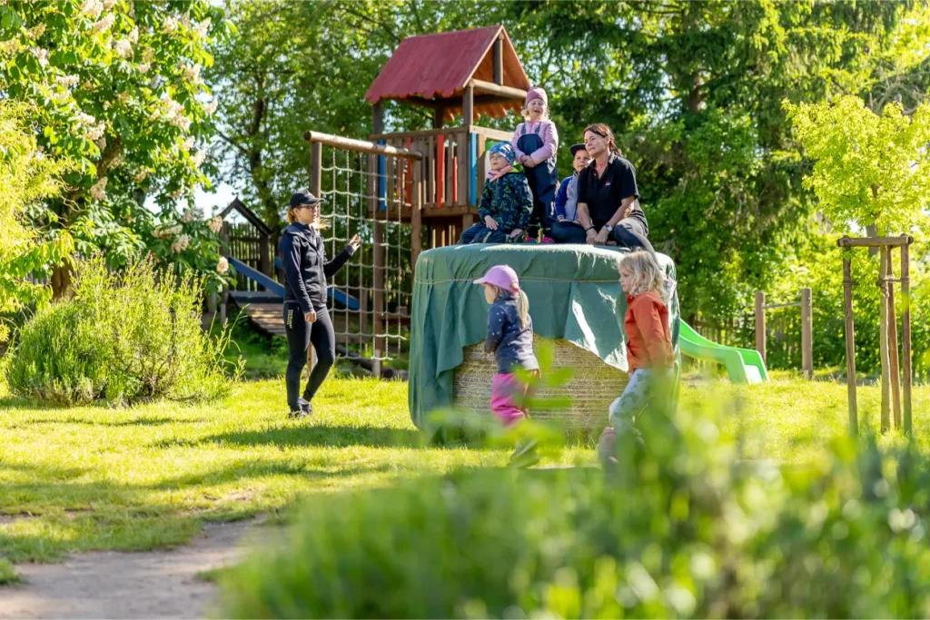 AWO Goldenes Schlüsselchen (24)