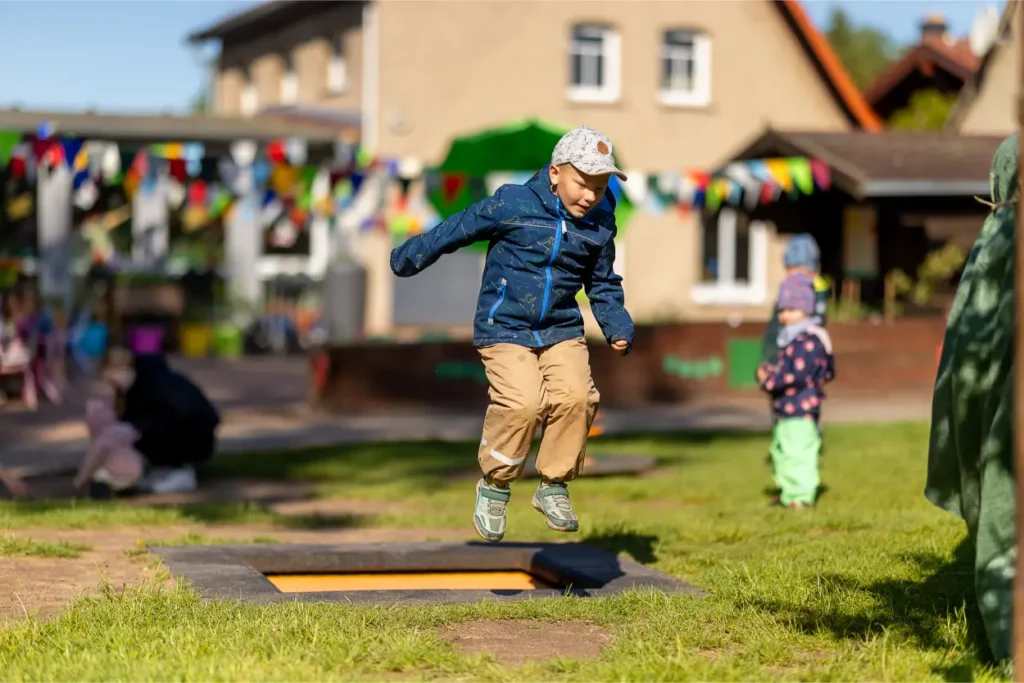 AWO Goldenes Schlüsselchen (7)