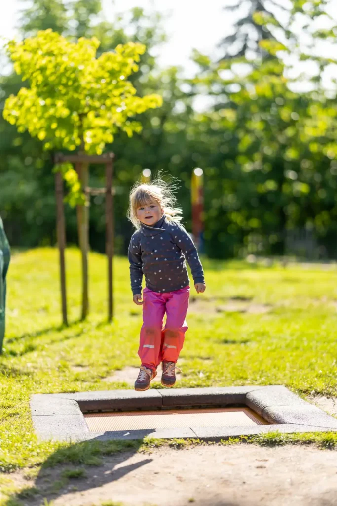 AWO Goldenes Schlüsselchen (8)